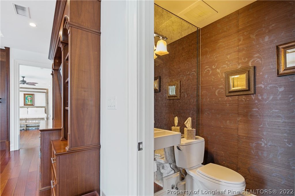 325 Hay Street 401, Fayetteville, NC 28301 — photo 18