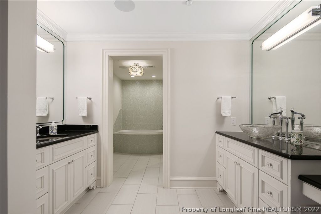 325 Hay Street 401, Fayetteville, NC 28301 — photo 25