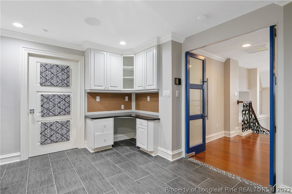 325 Hay Street 401, Fayetteville, NC 28301 — photo 35