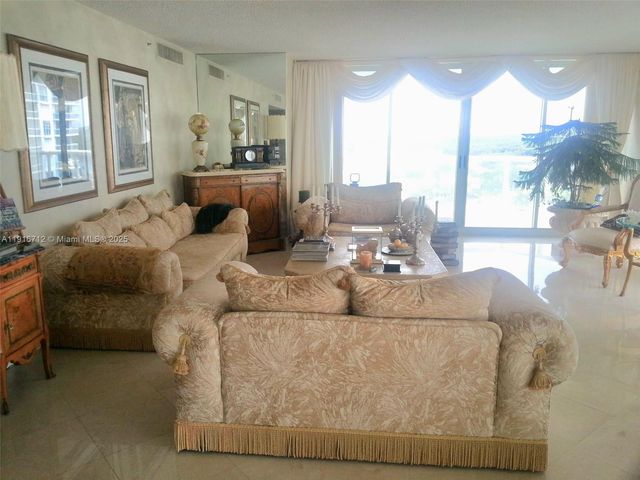 16400 Collins Avenue 1246, Sunny Isles Beach, FL 33160