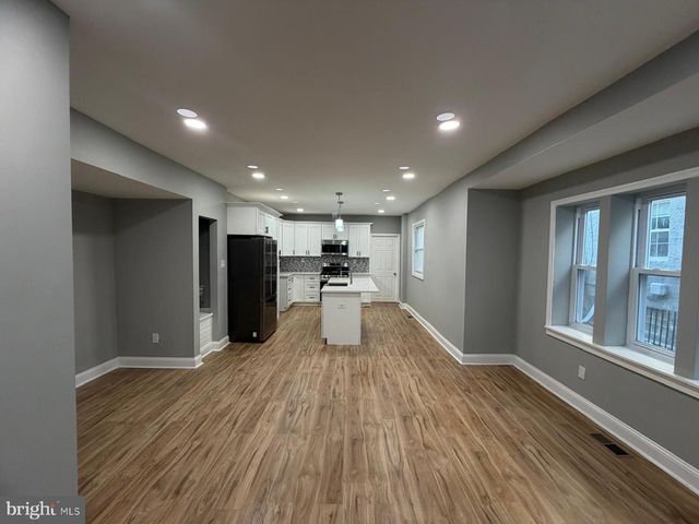 5413 GAINOR RD, Philadelphia, PA 19131