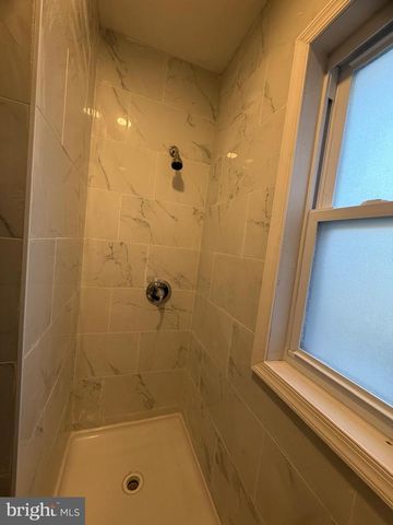 5413 GAINOR RD, Philadelphia, PA 19131