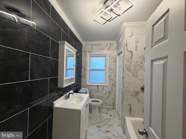 5413 GAINOR RD, Philadelphia, PA 19131