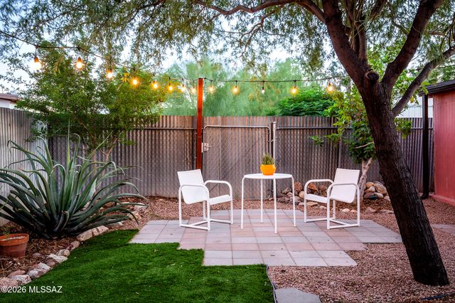 431 W Carrillo Street, Tucson, AZ 85701