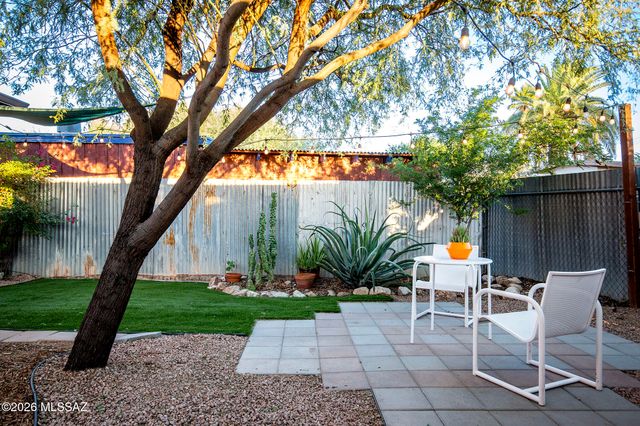 431 W Carrillo Street, Tucson, AZ 85701