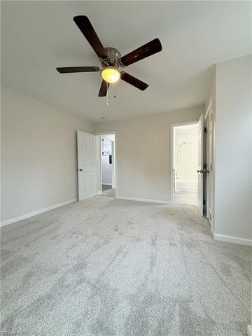 133 Columbine Drive 118, Winston-salem, NC 27106