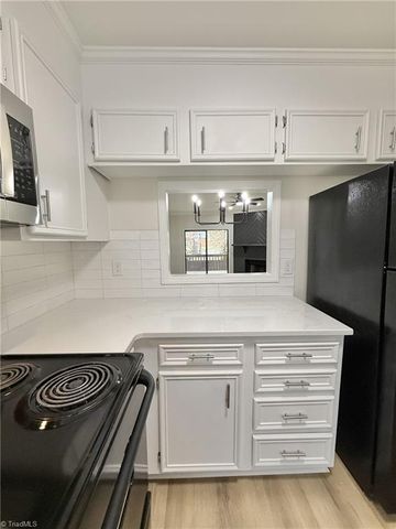 133 Columbine Drive 118, Winston-salem, NC 27106