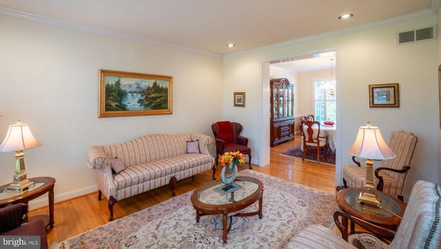 1066 N KIMBLES RD, Yardley, PA 19067