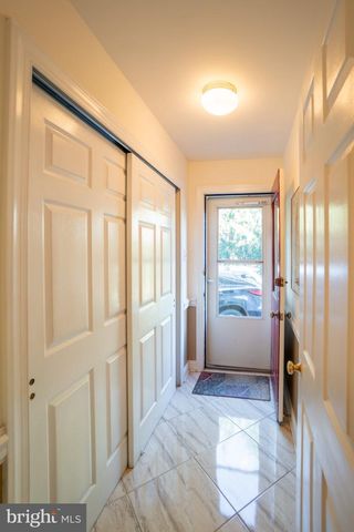 1066 N KIMBLES RD, Yardley, PA 19067