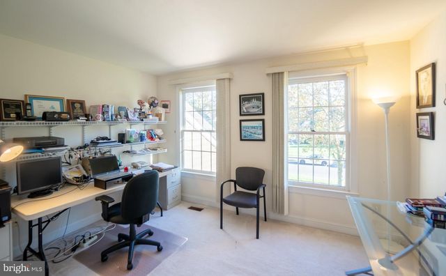 1066 N KIMBLES RD, Yardley, PA 19067