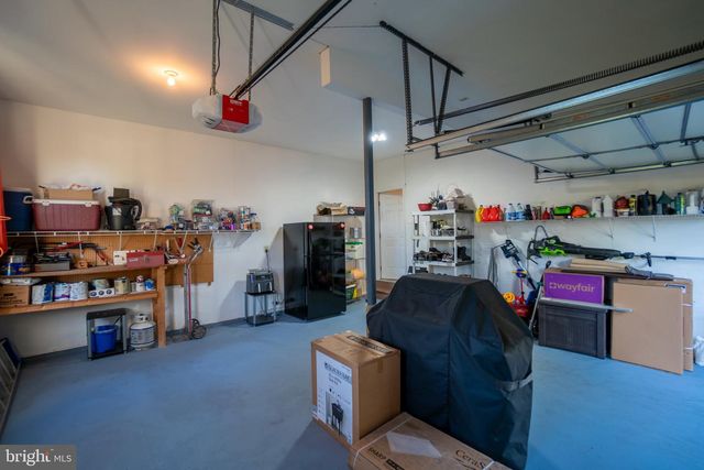 1066 N KIMBLES RD, Yardley, PA 19067