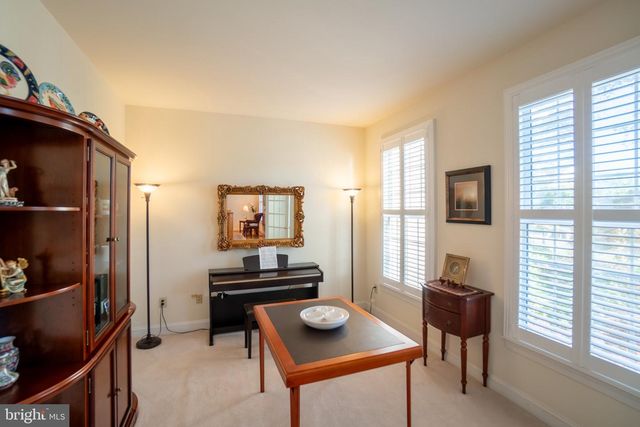 1066 N KIMBLES RD, Yardley, PA 19067