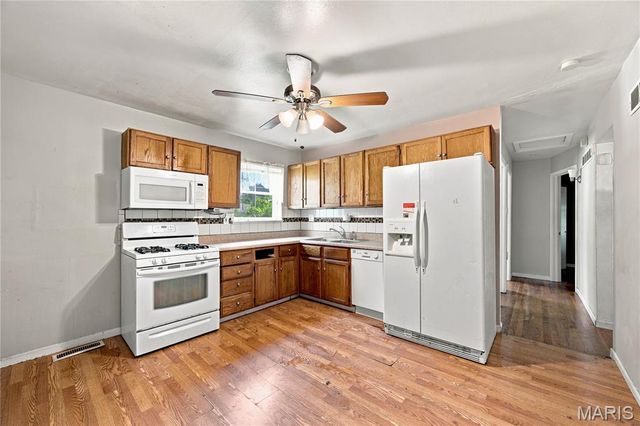 1745 Foley Drive, St Louis, MO 63136