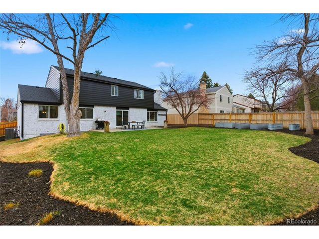 8260 Garland Dr, Arvada, CO 80005