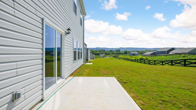 10753 Upland Drive, Apison, TN 37302