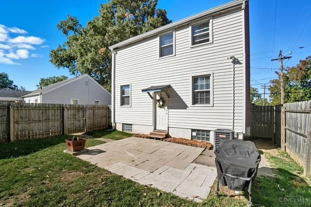 7024 Ohio Avenue, Deer Park, OH 45236