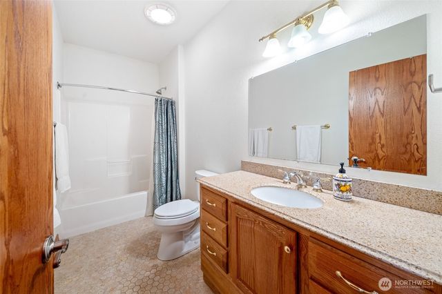 142 Nugget Drive, Centralia, WA 98531