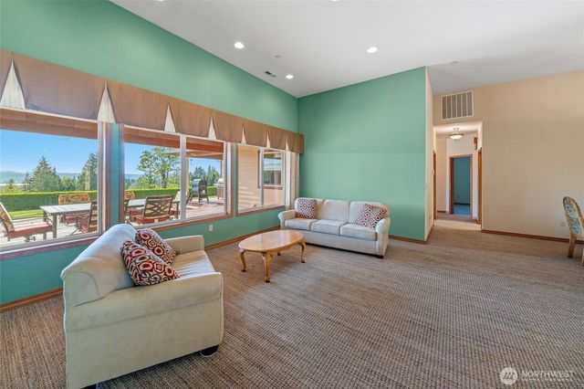 142 Nugget Drive, Centralia, WA 98531