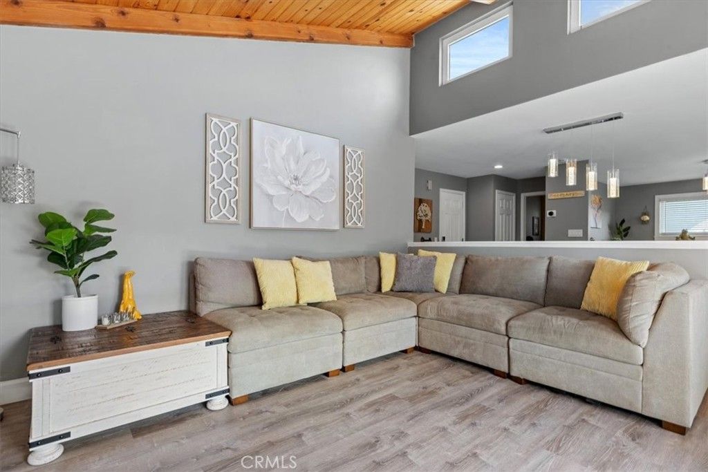 Image 35 of property listing at 1005 Acorn Drive, Arroyo Grande, CA 93420