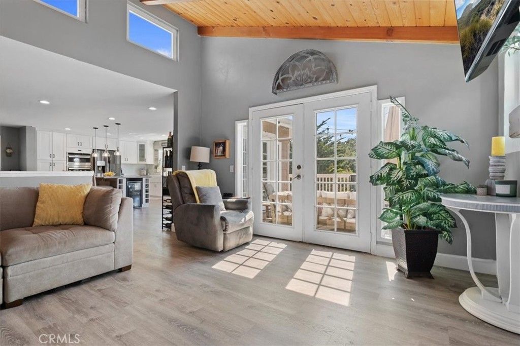 Image 37 of property listing at 1005 Acorn Drive, Arroyo Grande, CA 93420