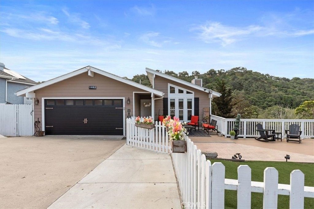 Image 6 of property listing at 1005 Acorn Drive, Arroyo Grande, CA 93420
