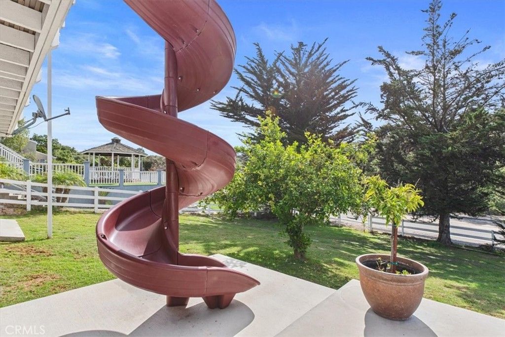 Image 73 of property listing at 1005 Acorn Drive, Arroyo Grande, CA 93420