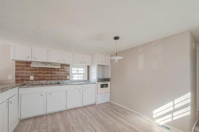 13253 Enchanted Court, Willis, TX 77318