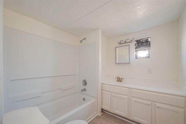 13253 Enchanted Court, Willis, TX 77318