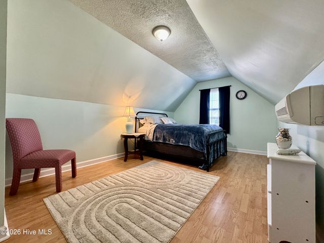 100 Kenmore Court, New Bern, NC 28560