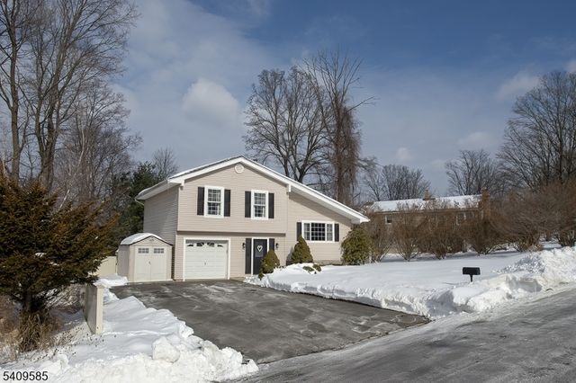 5 Shelley Ct, Sparta Twp., NJ 07871