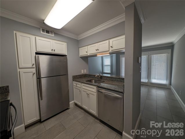 306 S Cedar Street 6, Charlotte, NC 28202