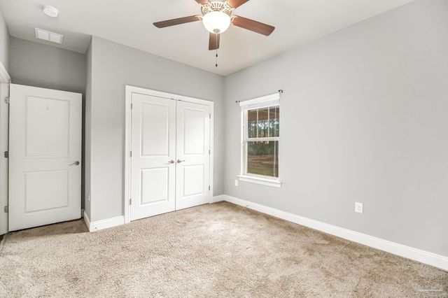 9115 Ridge Dr, Navarre, FL 32566