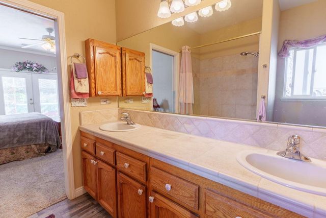 26261 Haley, Madera, CA 93638