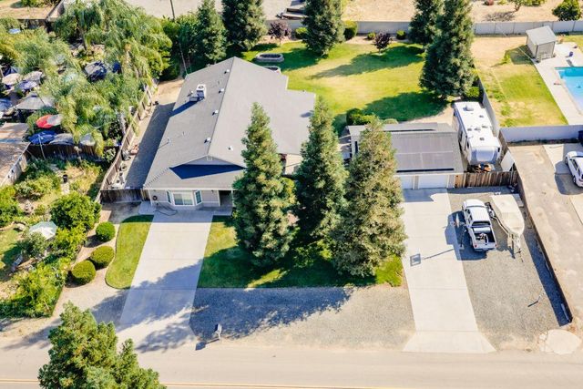 26261 Haley, Madera, CA 93638
