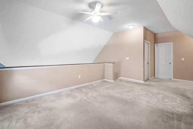 8626 Lazelle Commons Drive, Lewis Center, OH 43035