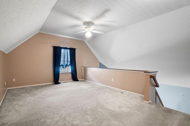 8626 Lazelle Commons Drive, Lewis Center, OH 43035