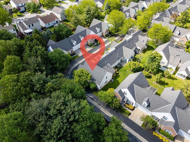 8626 Lazelle Commons Drive, Lewis Center, OH 43035