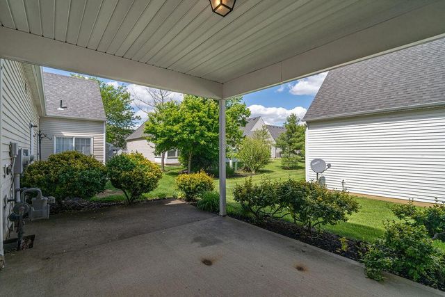 8626 Lazelle Commons Drive, Lewis Center, OH 43035