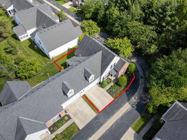 8626 Lazelle Commons Drive, Lewis Center, OH 43035