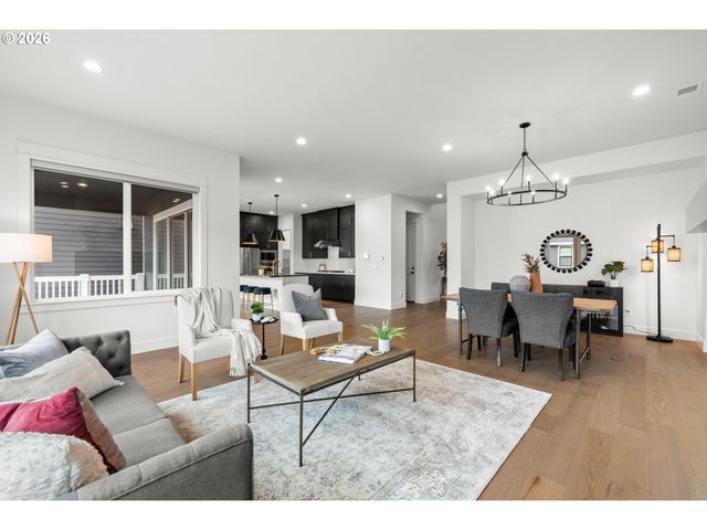 15765 Nw RIDGELINE St, Portland, OR 97229