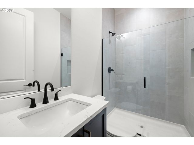 15765 Nw RIDGELINE St, Portland, OR 97229