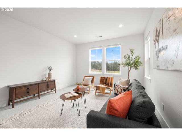 15765 Nw RIDGELINE St, Portland, OR 97229