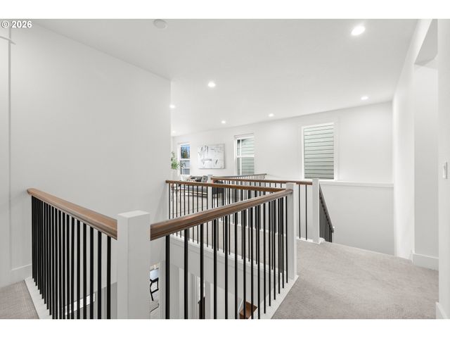 15765 Nw RIDGELINE St, Portland, OR 97229