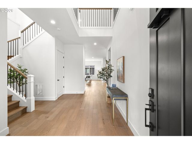 15765 Nw RIDGELINE St, Portland, OR 97229