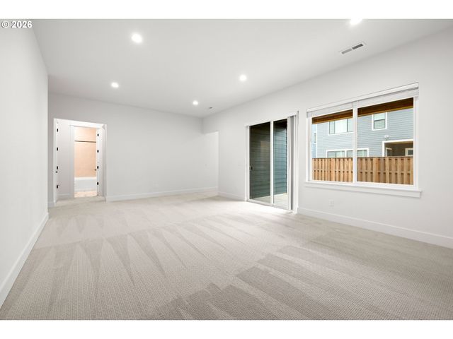 15765 Nw RIDGELINE St, Portland, OR 97229