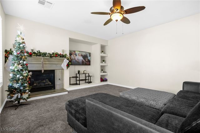 998 Lone Pine River Avenue, Henderson, NV 89002