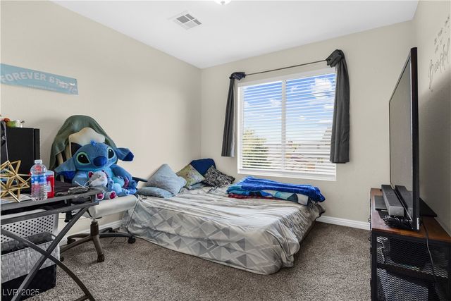 998 Lone Pine River Avenue, Henderson, NV 89002