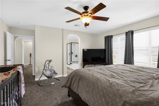 998 Lone Pine River Avenue, Henderson, NV 89002