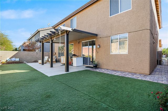 998 Lone Pine River Avenue, Henderson, NV 89002