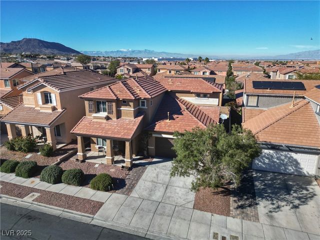 998 Lone Pine River Avenue, Henderson, NV 89002